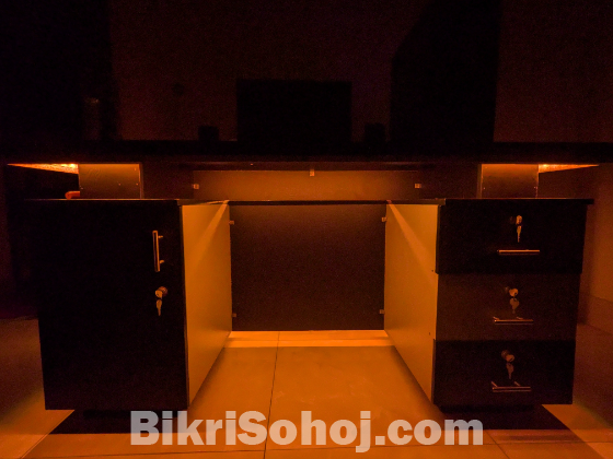 Office Chair & RGB Table, New Condition, Music Sensor Light